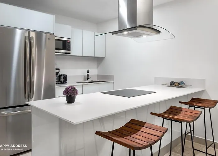 Trendy 1 Bedroom In Cruz Con Mar Brand New Building * Playa del Carmen